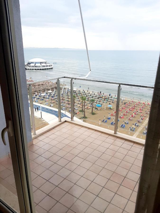 Mani 2 Durrës
