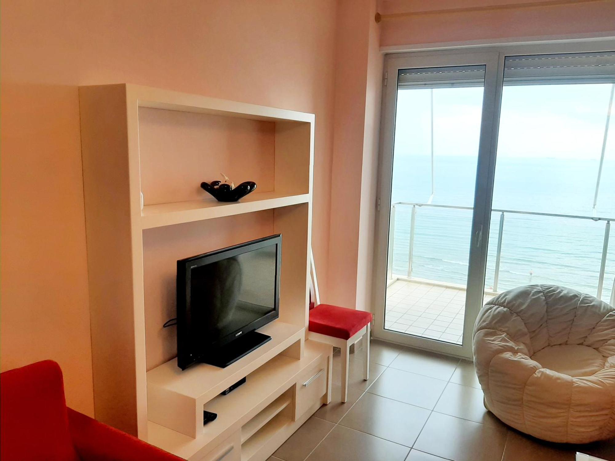 Mani 2 * Durrës